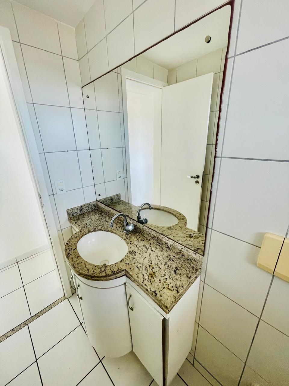 Imagem Apartamento com 3 Quartos à Venda, 92 m²em Capim Macio - Natal Imagem Apartamento com 3 Quartos à Venda, 92 m²em Capim Macio - Natal