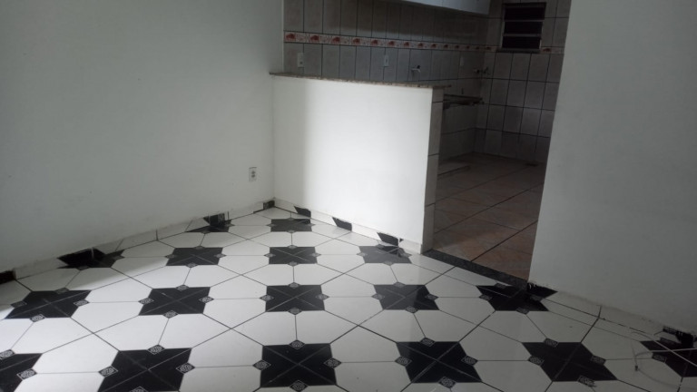 Imagem Apartamento com 2 Quartos para Alugar, 50 m² em Ramos - Rio de Janeiro Imagem Apartamento com 2 Quartos para Alugar, 50 m² em Ramos - Rio de Janeiro