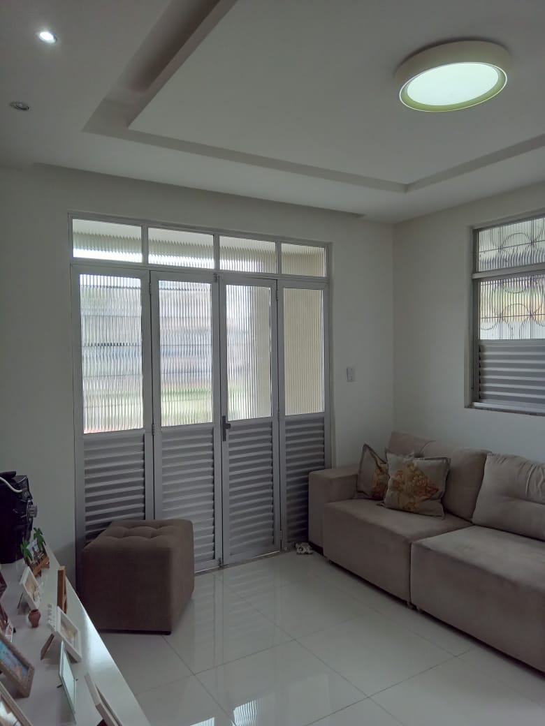 Imagem Casa com 2 Quartos à Venda, 150 m²em Paripe - Salvador Imagem Casa com 2 Quartos à Venda, 150 m²em Paripe - Salvador