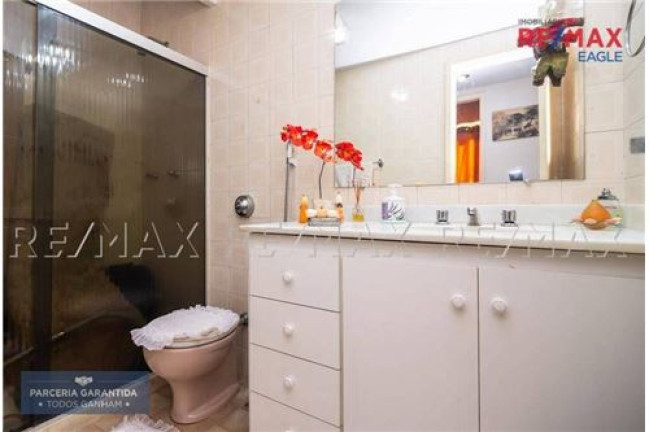 Imagem Apartamento com 2 Quartos à Venda,  em Icaraí - Niterói