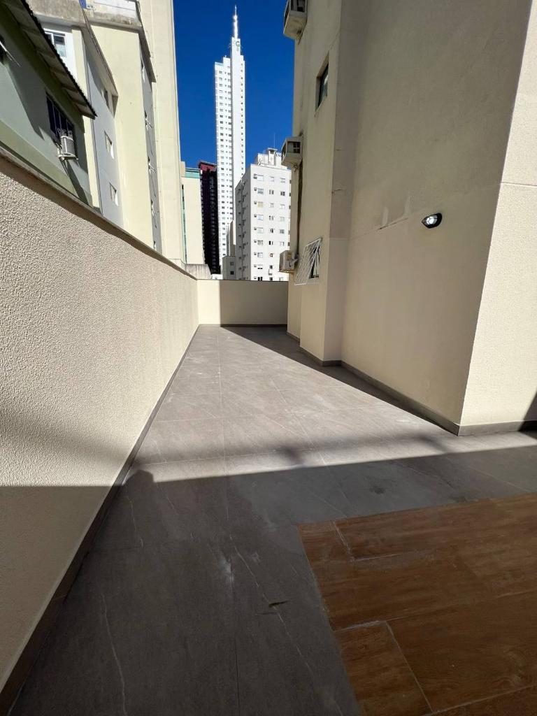 Imagem Apartamento com 2 Quartos à Venda, 130 m²em Centro - Balneário Camboriú