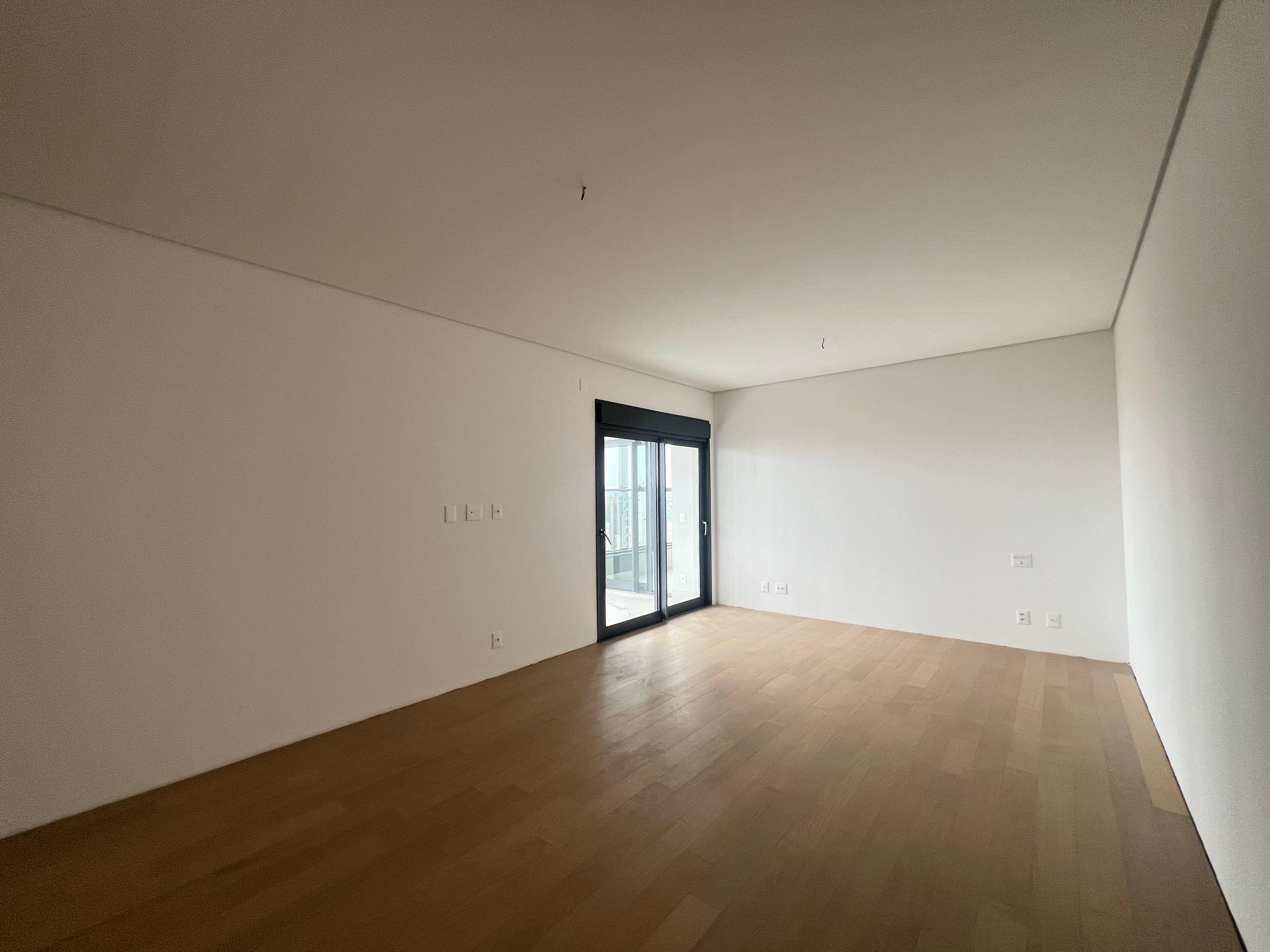Imagem Cobertura com 3 Quartos à Venda, 350 m²em Cambuí - Campinas