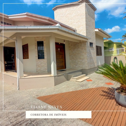 Imagem Casa com 3 Quartos à Venda, 126 m² em Jardim Angélica - Criciúma Imagem Casa com 3 Quartos à Venda, 126 m² em Jardim Angélica - Criciúma