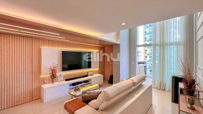 Apartamento com 2 Quartos à Venda, 104 m² em Engenheiro Luciano Cavalcante - Fortaleza