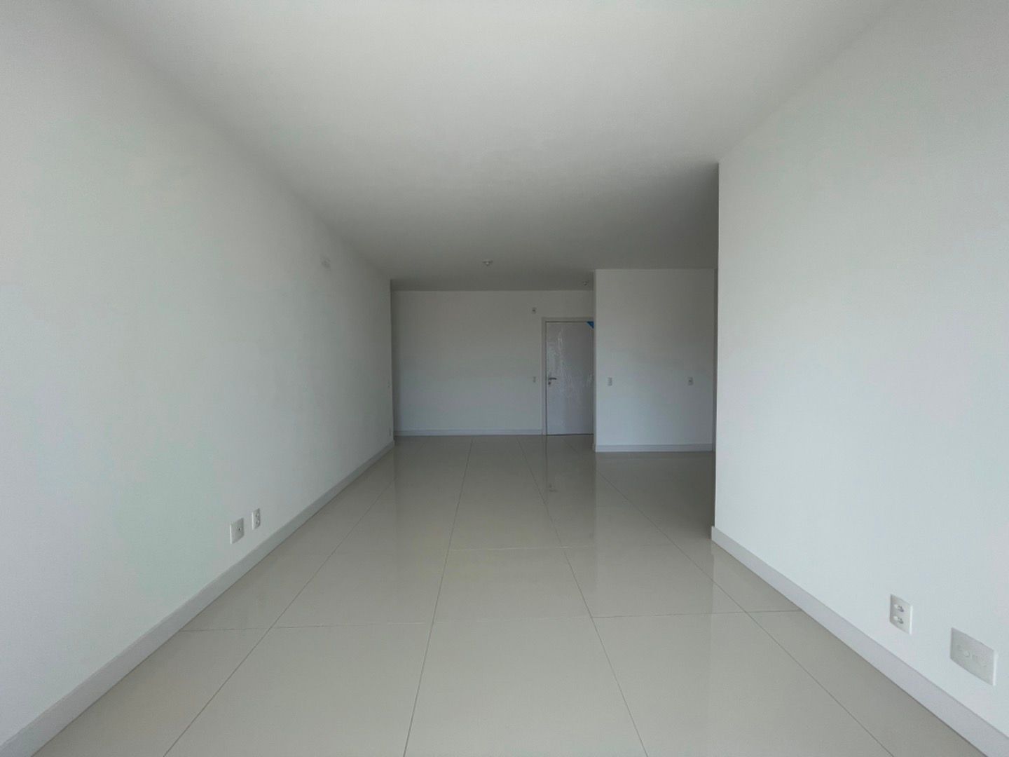 Imagem Apartamento com 2 Quartos à Venda, 10 m²em Canto - Florianópolis