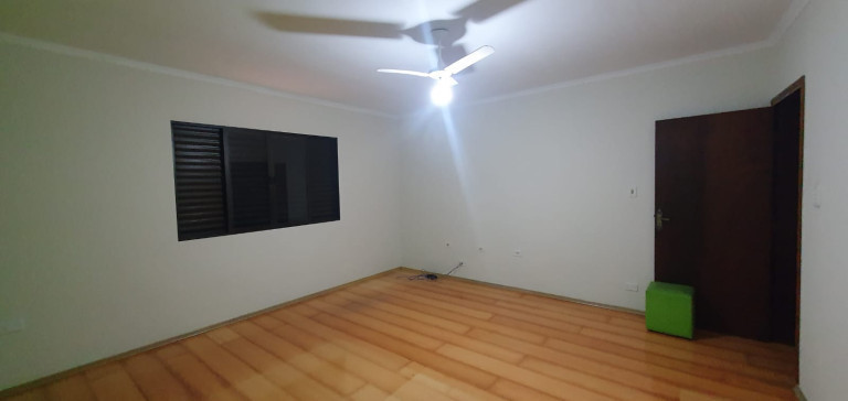 Imagem Sobrado com 3 Quartos à Venda, 272 m²em Jardim Las Vegas - Santo André Imagem Sobrado com 3 Quartos à Venda, 272 m²em Jardim Las Vegas - Santo André
