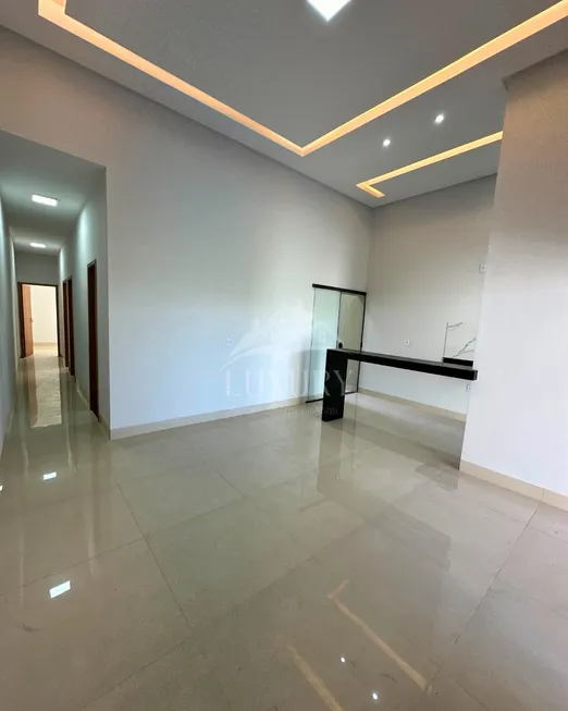 Imagem Casa com 3 Quartos à Venda, 110 m²em Residencial laranjeiras - Senador Canedo