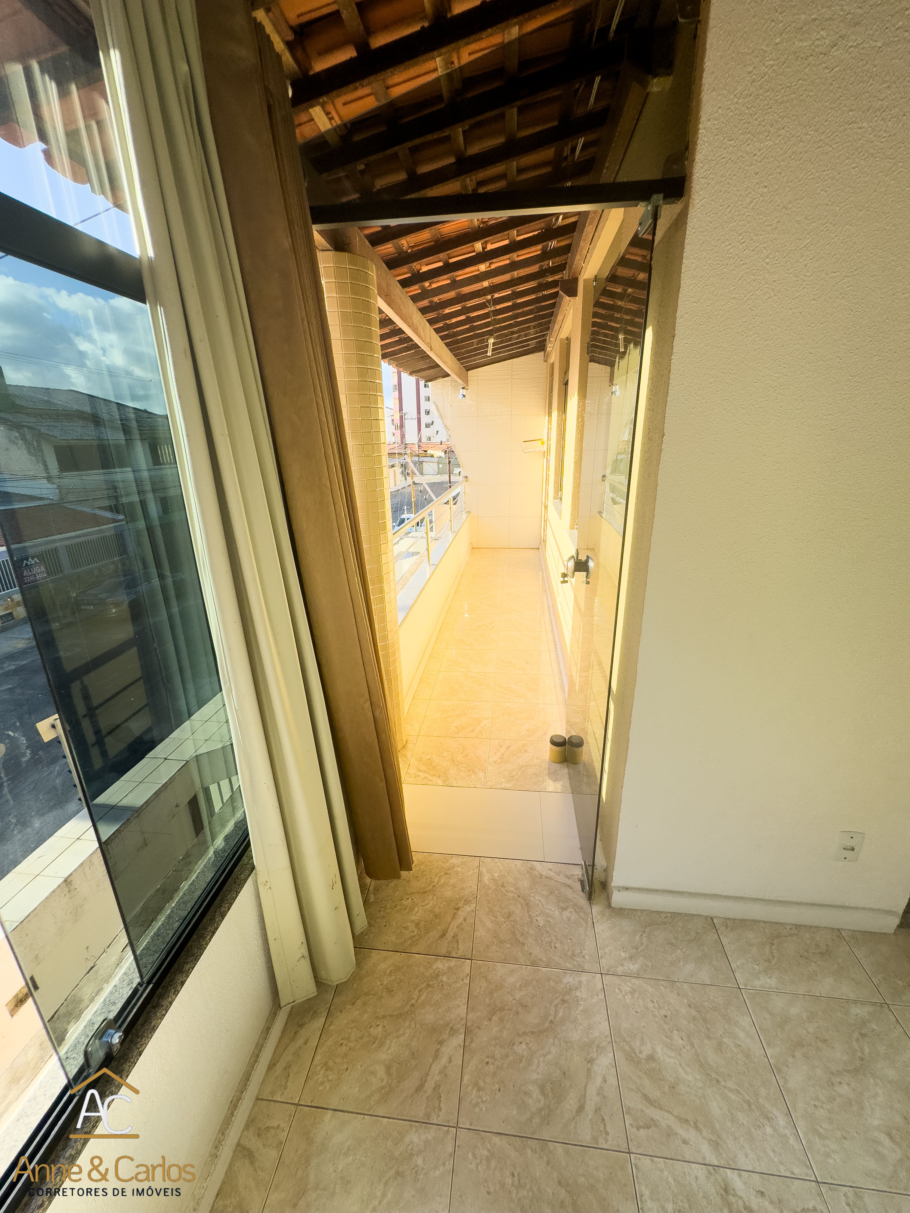 Imagem Casa com 4 Quartos à Venda, 247 m²em Luzia - Aracaju