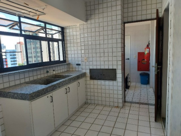 Imagem Apartamento com 3 Quartos à Venda, 200 m² em Tirol - Natal