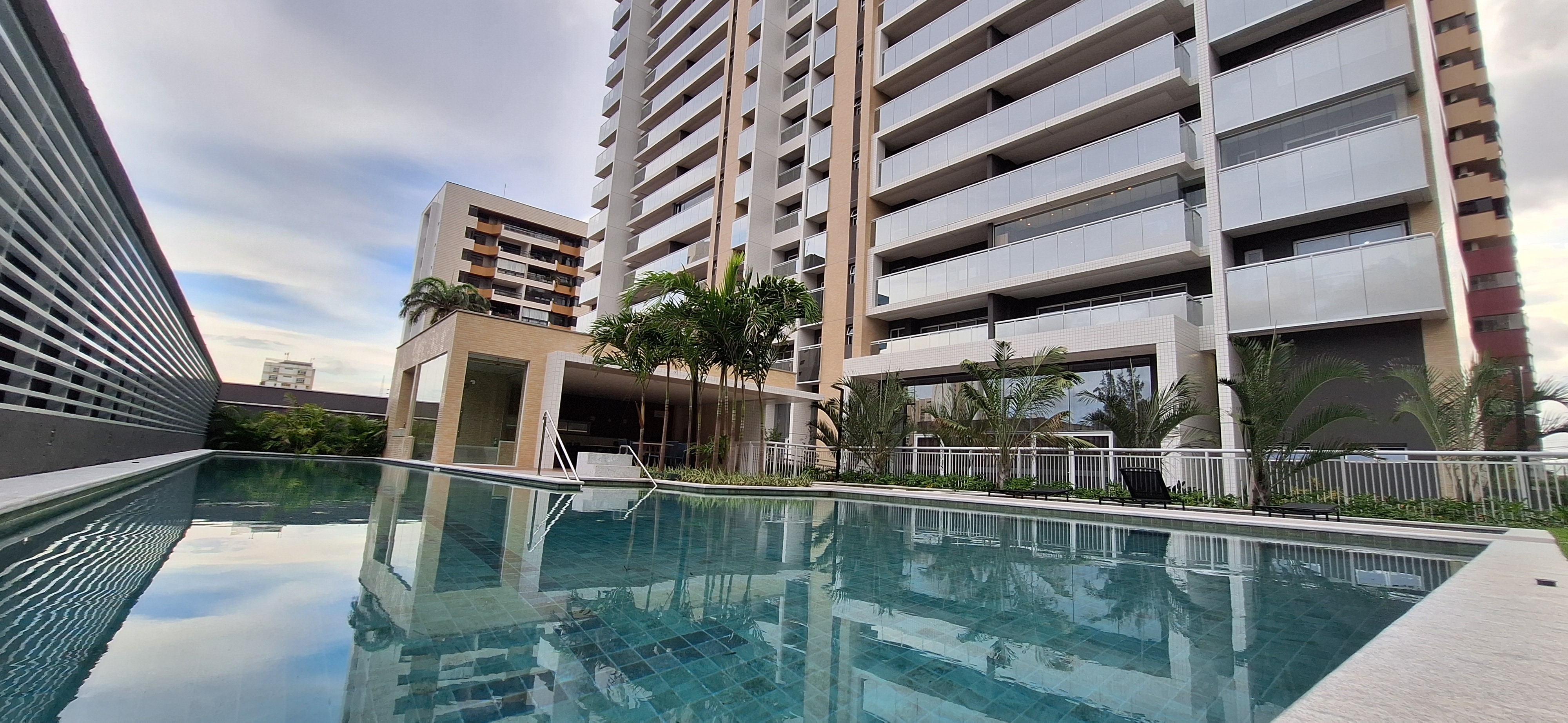 Imagem Apartamento com 3 Quartos à Venda, 119 m² em Meireles - Fortaleza Imagem Apartamento com 3 Quartos à Venda, 119 m² em Meireles - Fortaleza