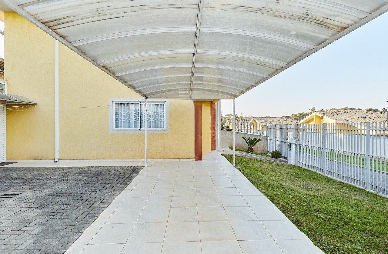 Imagem Sobrado com 3 Quartos à Venda, 130 m²em Embu - Colombo