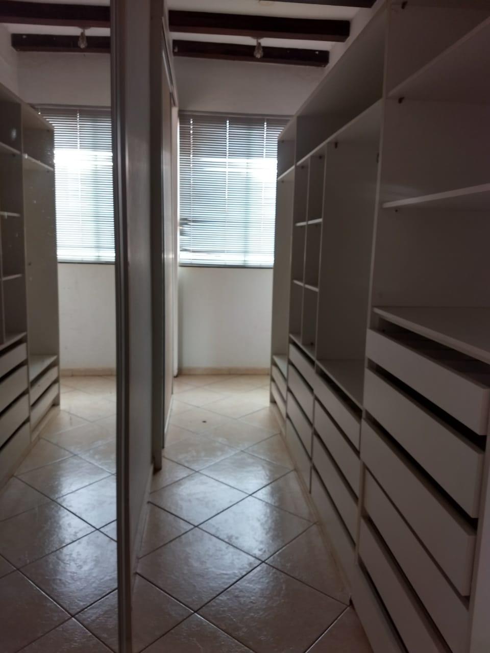 Imagem Casa de Condomínio com 3 Quartos à Venda, 280 m²em Setor Habitacional Vicente Pires - Brasília Imagem Casa de Condomínio com 3 Quartos à Venda, 280 m²em Setor Habitacional Vicente Pires - Brasília