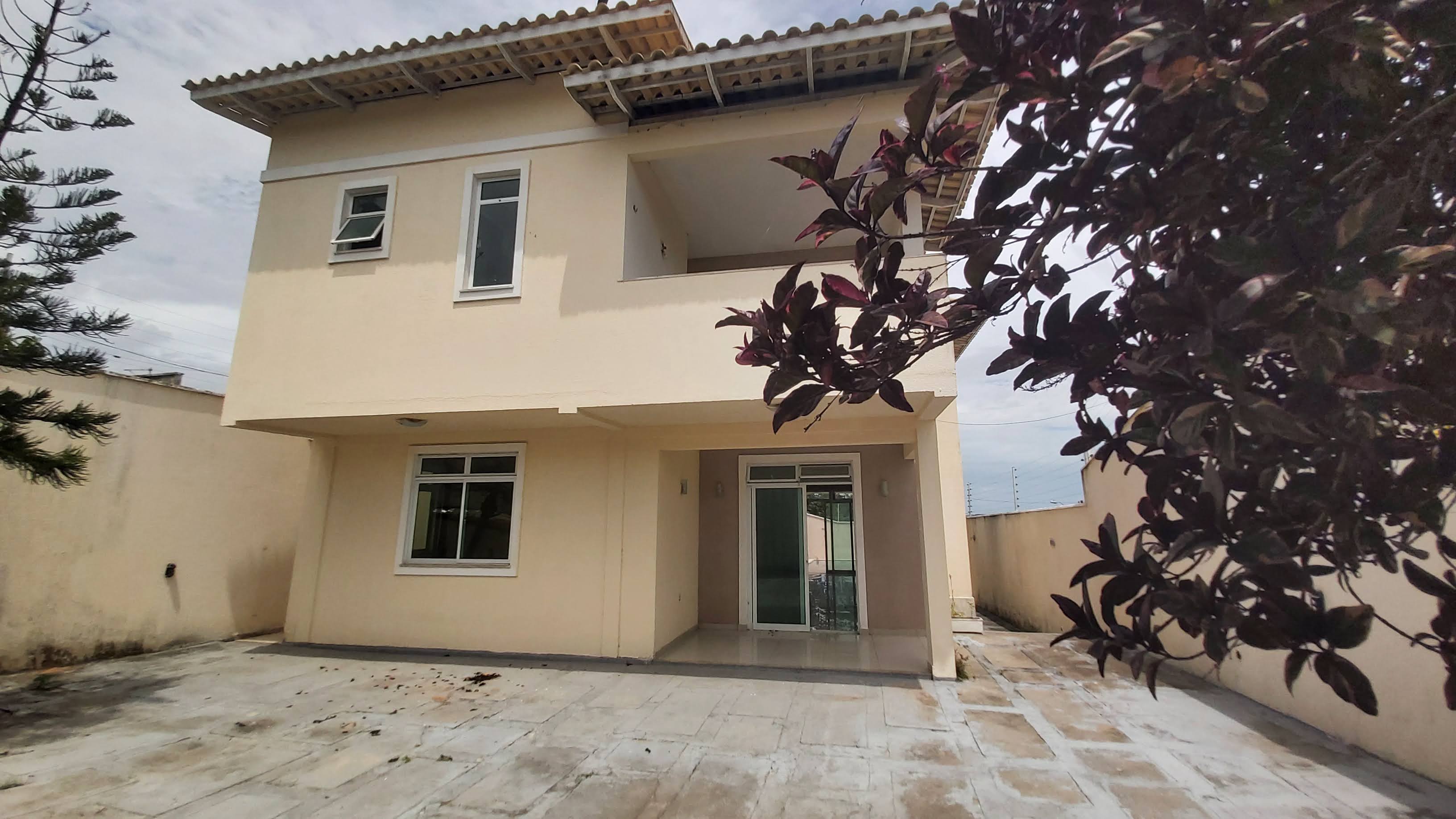 Imagem Casa com 5 Quartos à Venda, 396 m² em São Bento - Fortaleza Imagem Casa com 5 Quartos à Venda, 396 m² em São Bento - Fortaleza