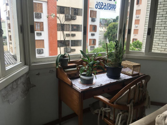 Imagem Apartamento com 3 Quartos à Venda, 87 m² em Passo da Areia - Porto Alegre
