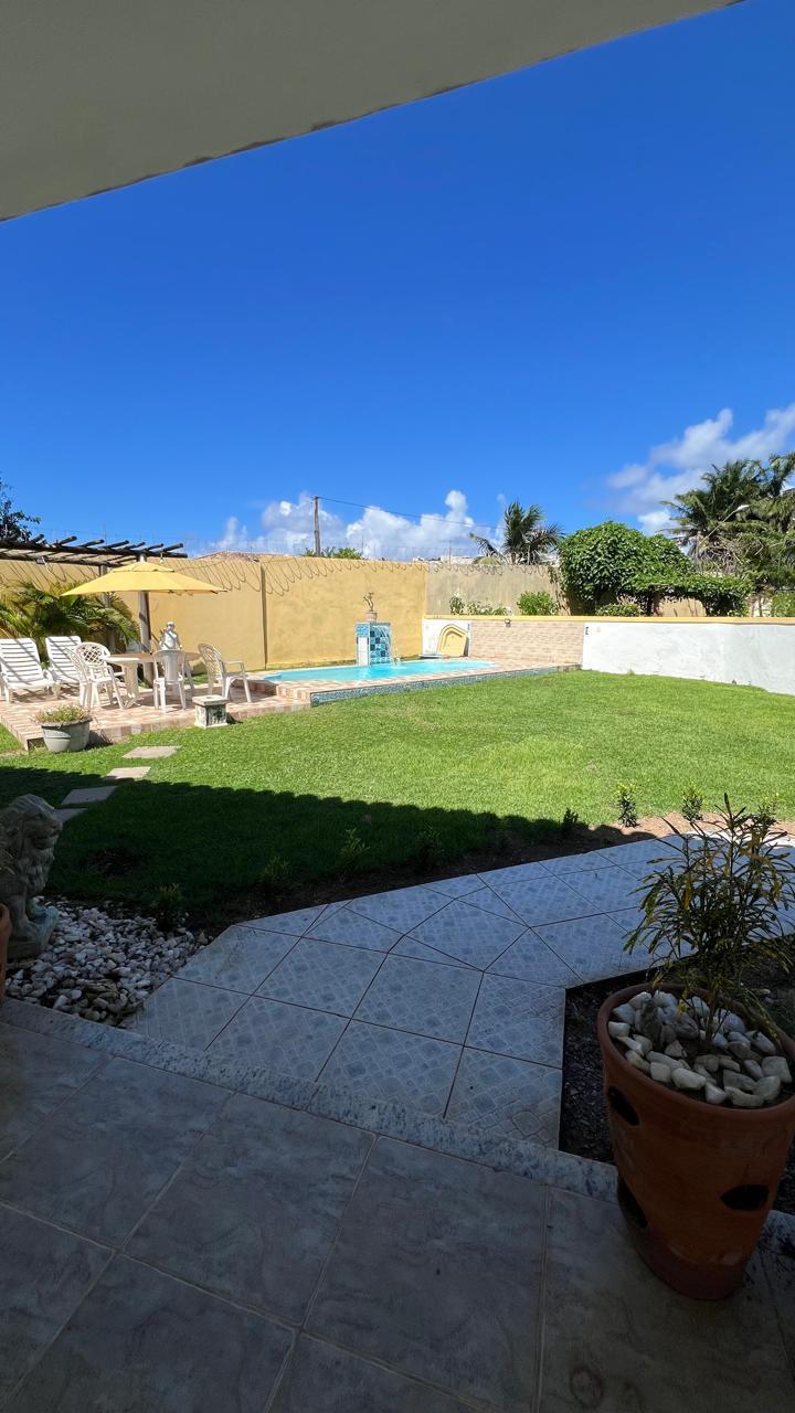 Imagem Casa de Condomínio com 3 Quartos para Alugar, 200 m²em Buraquinho - Lauro de Freitas Imagem Casa de Condomínio com 3 Quartos para Alugar, 200 m²em Buraquinho - Lauro de Freitas