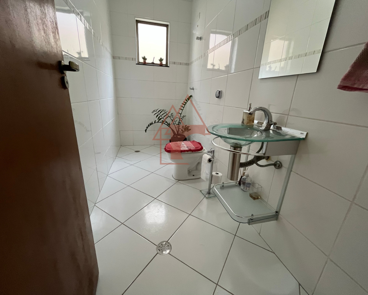 Imagem Sobrado com 3 Quartos para Alugar, 175 m² em Vila Ponte Nova - Cubatão