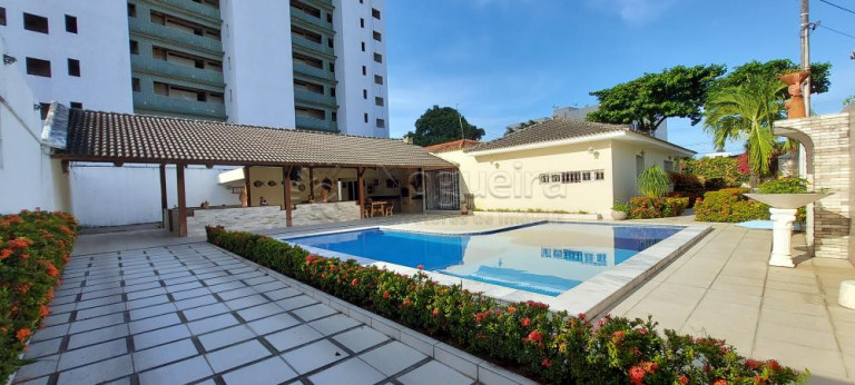 Imagem Casa com 4 Quartos à Venda, 317 m² em Imbiribeira - Recife