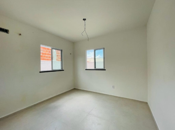 Imagem Casa com 3 Quartos à Venda, 104 m² em Centro - Eusébio Imagem Casa com 3 Quartos à Venda, 104 m² em Centro - Eusébio