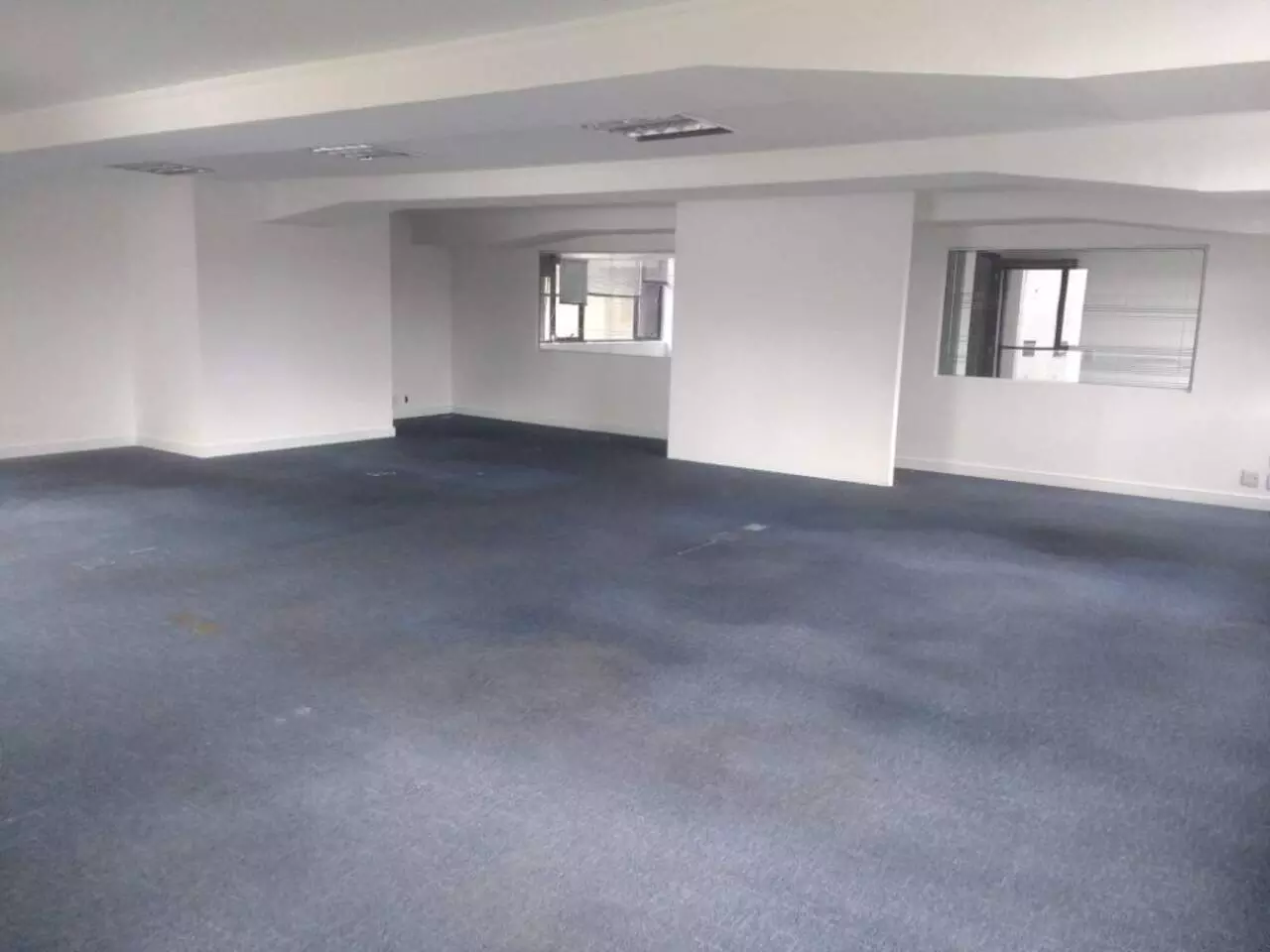 Imagem Sala Comercial à Venda ou Locação, 212 m²em Cidade Monções - São Paulo