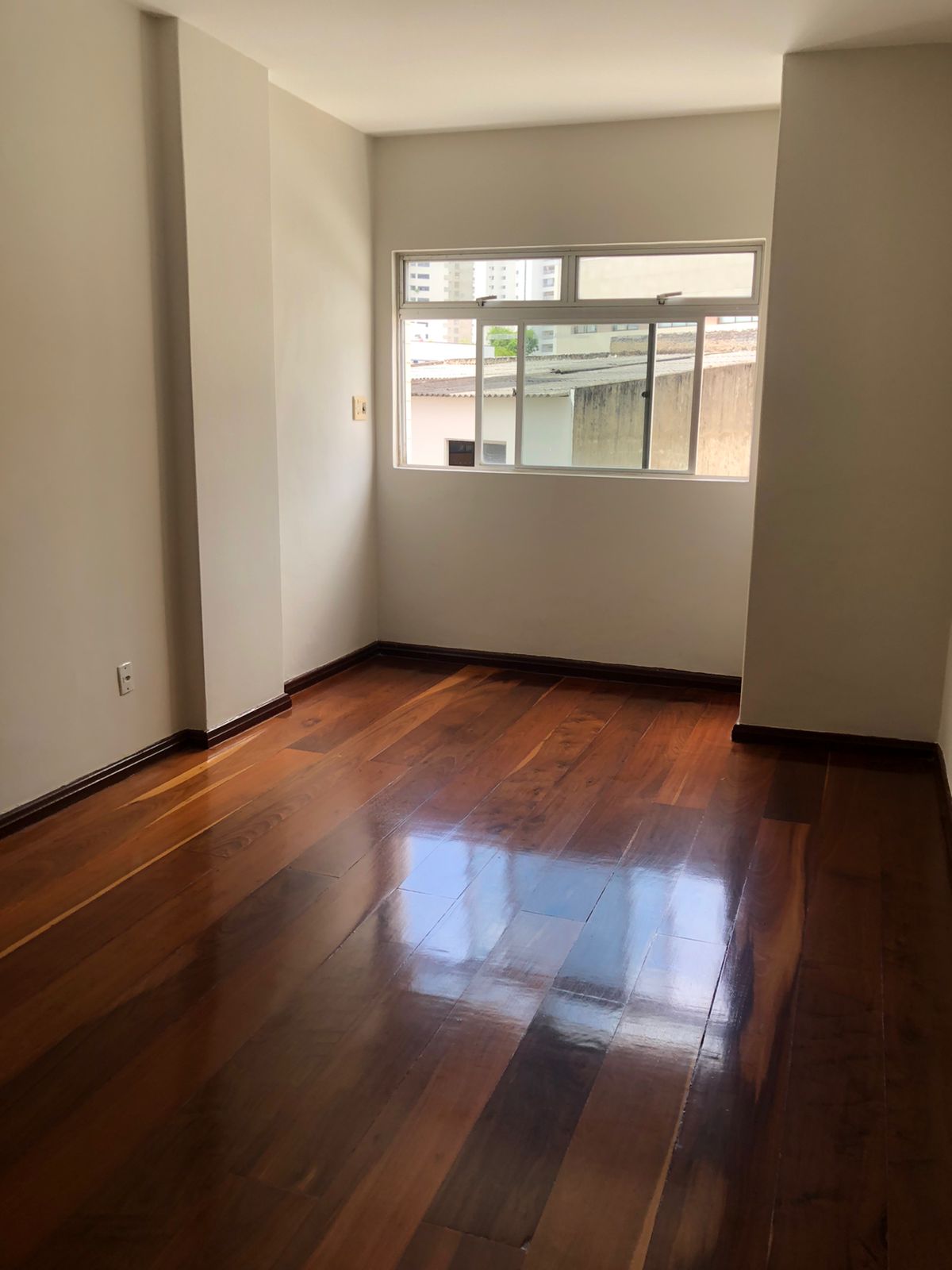 Imagem Apartamento com 3 Quartos à Venda, 133 m²em Meireles - Fortaleza Imagem Apartamento com 3 Quartos à Venda, 133 m²em Meireles - Fortaleza