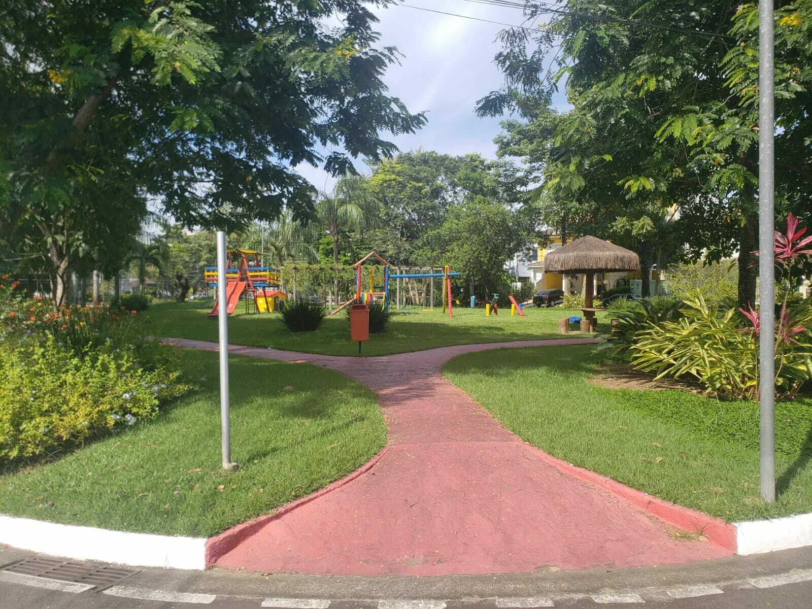 Imagem Casa de Condomínio com 3 Quartos à Venda, 248 m² em Campo Grande - Rio de Janeiro Imagem Casa de Condomínio com 3 Quartos à Venda, 248 m² em Campo Grande - Rio de Janeiro
