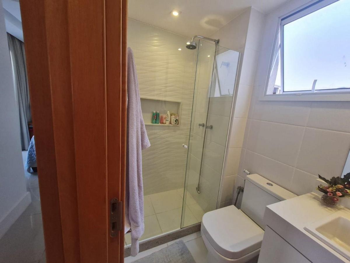 Imagem Apartamento com 4 Quartos à Venda, 263 m²em Camboinhas - Niterói Imagem Apartamento com 4 Quartos à Venda, 263 m²em Camboinhas - Niterói