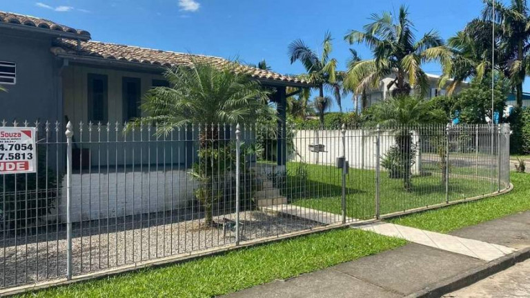 Imagem Casa com 3 Quartos à Venda, 148 m² em Milanese - Criciúma Imagem Casa com 3 Quartos à Venda, 148 m² em Milanese - Criciúma