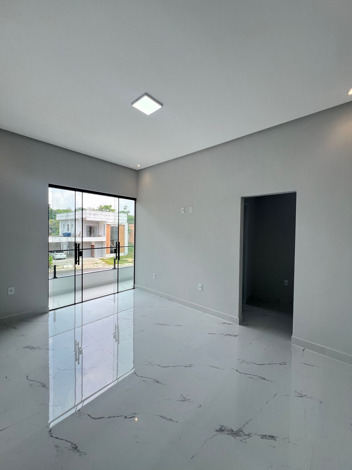 Imagem Casa de Condomínio com 4 Quartos à Venda, 368 m²em Ponta Negra - Manaus Imagem Casa de Condomínio com 4 Quartos à Venda, 368 m²em Ponta Negra - Manaus