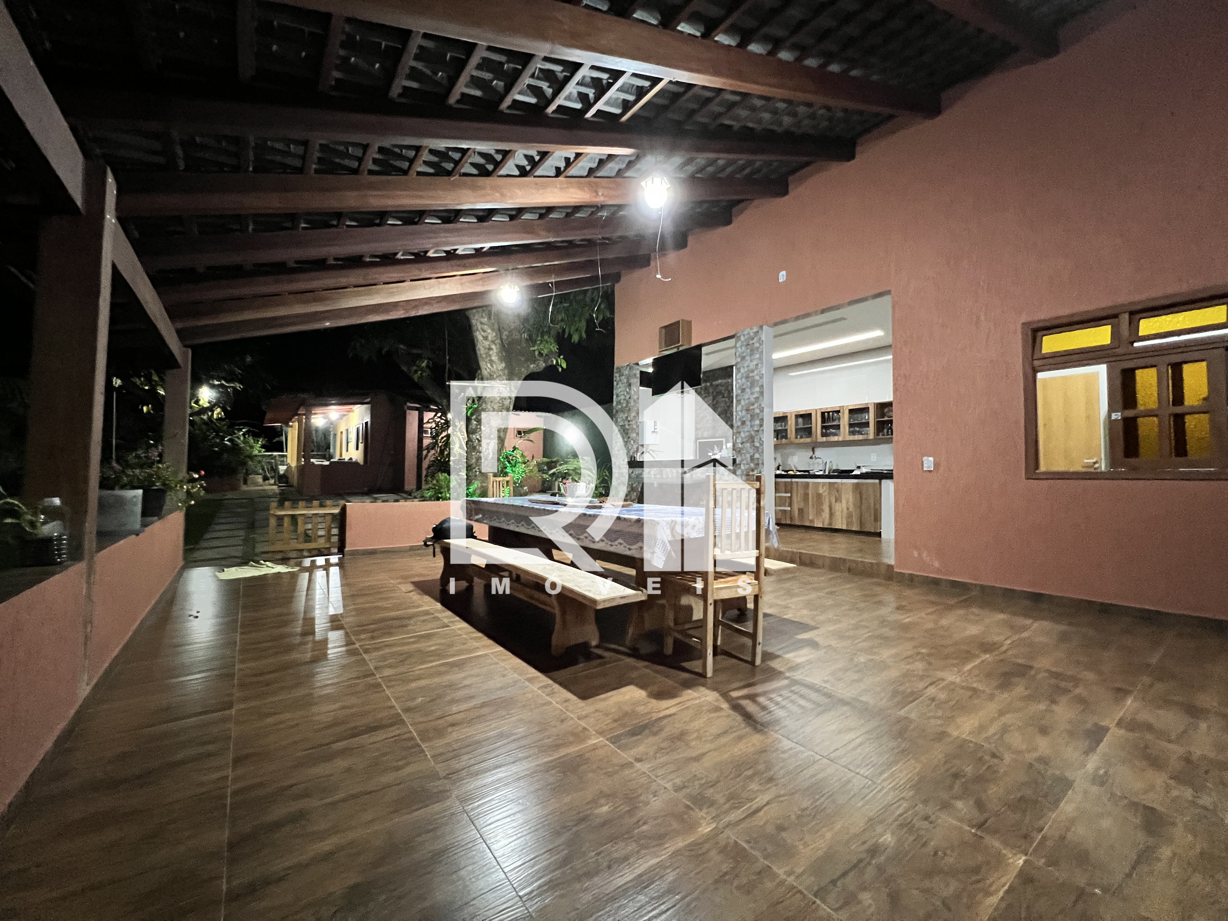 Imagem Casa com 3 Quartos à Venda, 400 m² em Alexânia - Alexânia