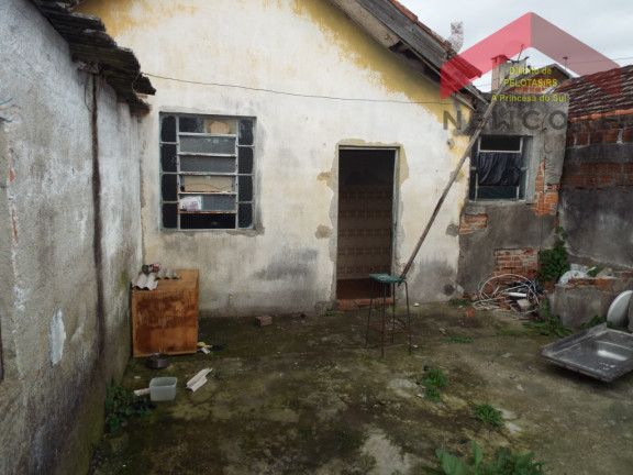 Imagem Terreno à Venda, 400 m² em Três Vendas - Pelotas
