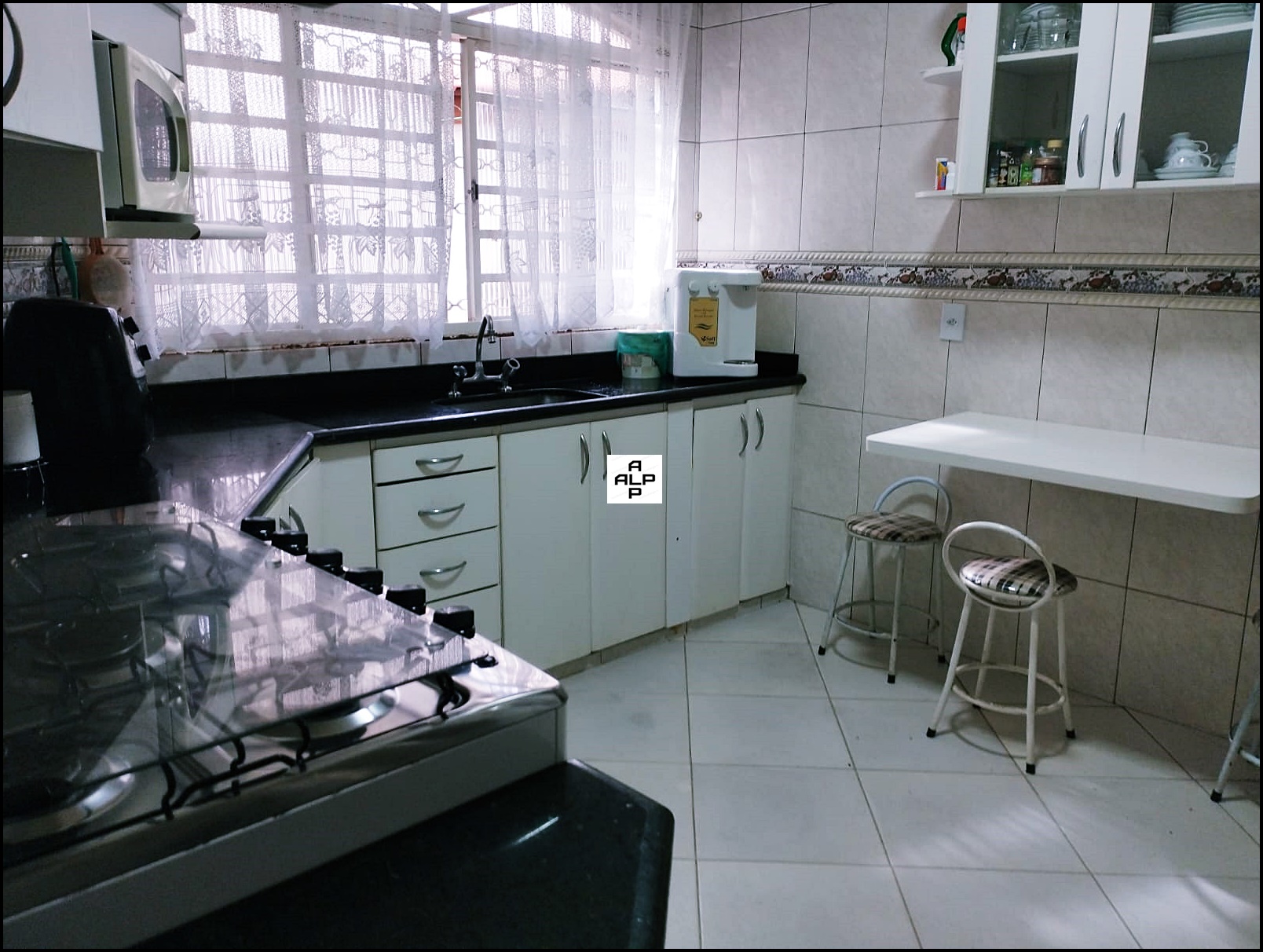 Imagem Sobrado com 4 Quartos à Venda, 250 m²em Taguatinga Sul (Taguatinga) - Brasília