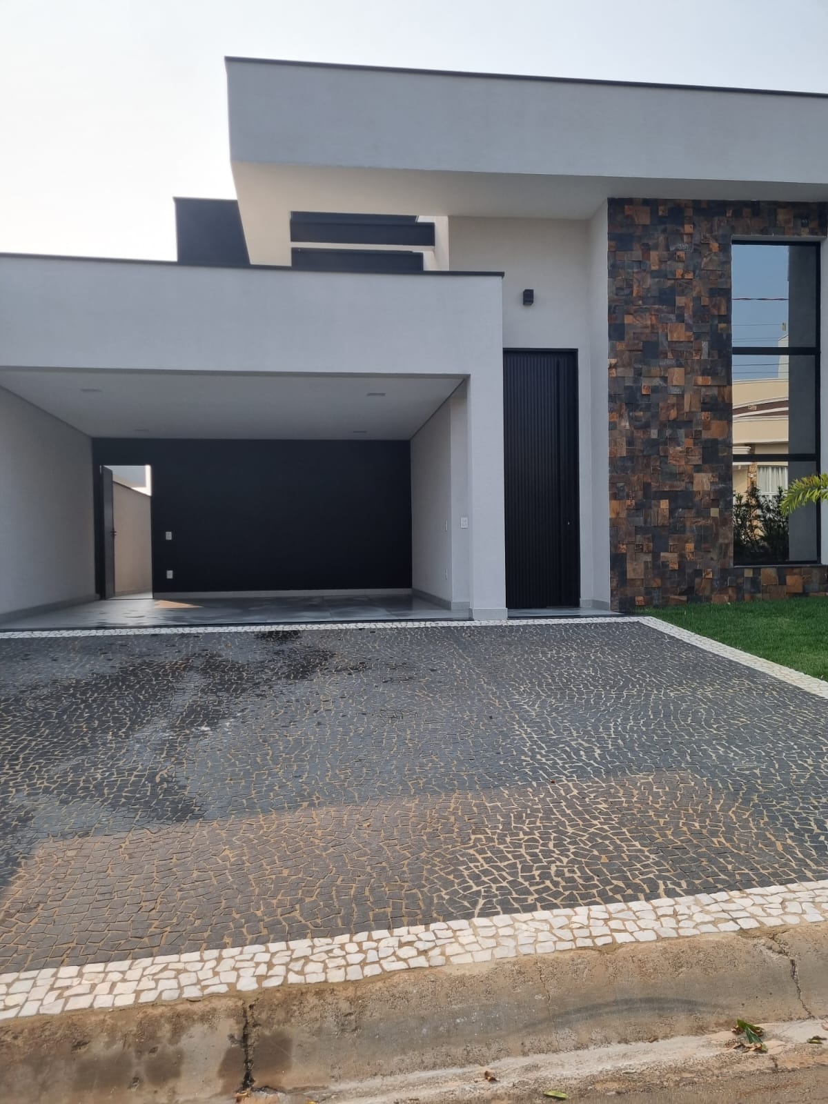 Imagem Casa de Condomínio com 3 Quartos à Venda, 164 m²em Residencial Jardim de Mônaco - Hortolândia