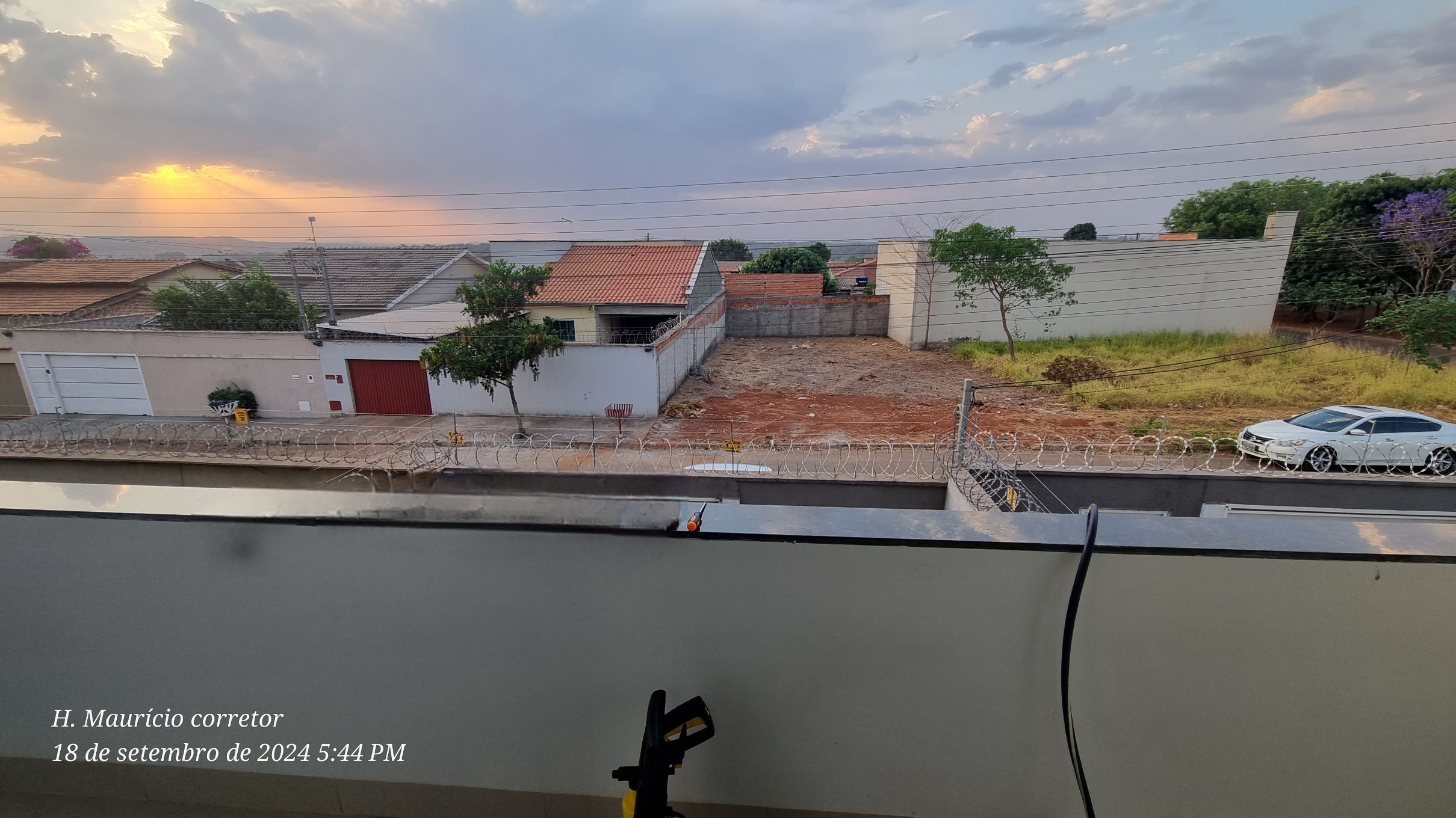 Imagem Sobrado com 4 Quartos à Venda, 174 m²em Residencial Alice Barbosa - Goiânia Imagem Sobrado com 4 Quartos à Venda, 174 m²em Residencial Alice Barbosa - Goiânia