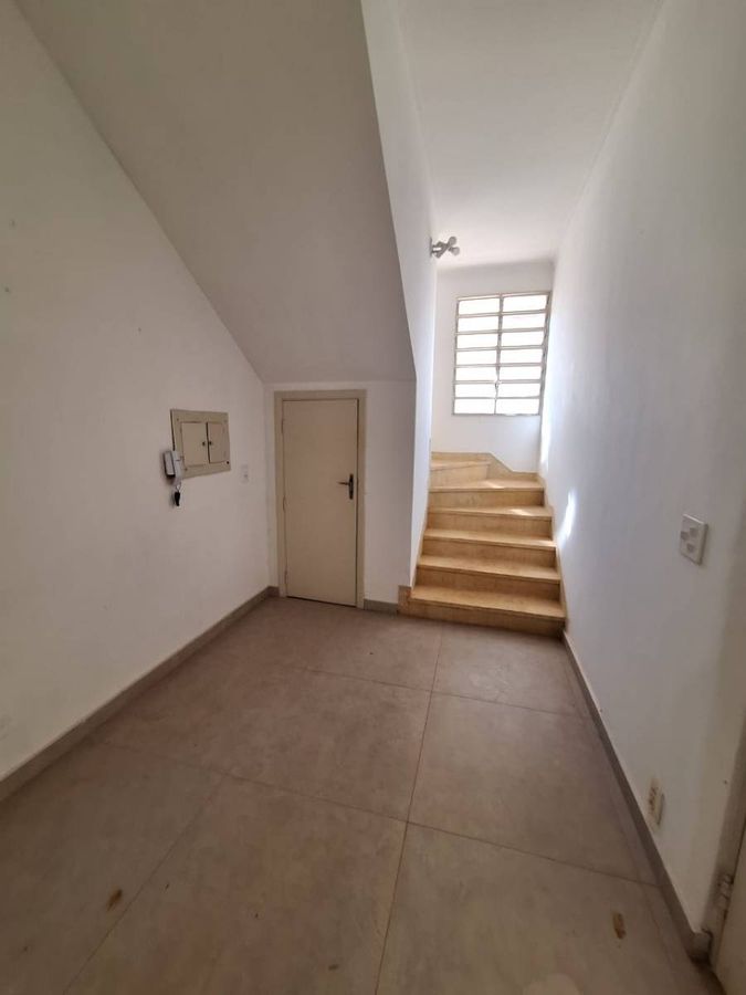 Imagem Casa com 3 Quartos para Alugar, em Jardim Macedo - Ribeirão Preto