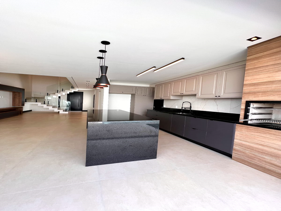 Imagem Casa de Condomínio com 4 Quartos à Venda, 191 m²em Jardim Ermida II - Jundiaí Imagem Casa de Condomínio com 4 Quartos à Venda, 191 m²em Jardim Ermida II - Jundiaí
