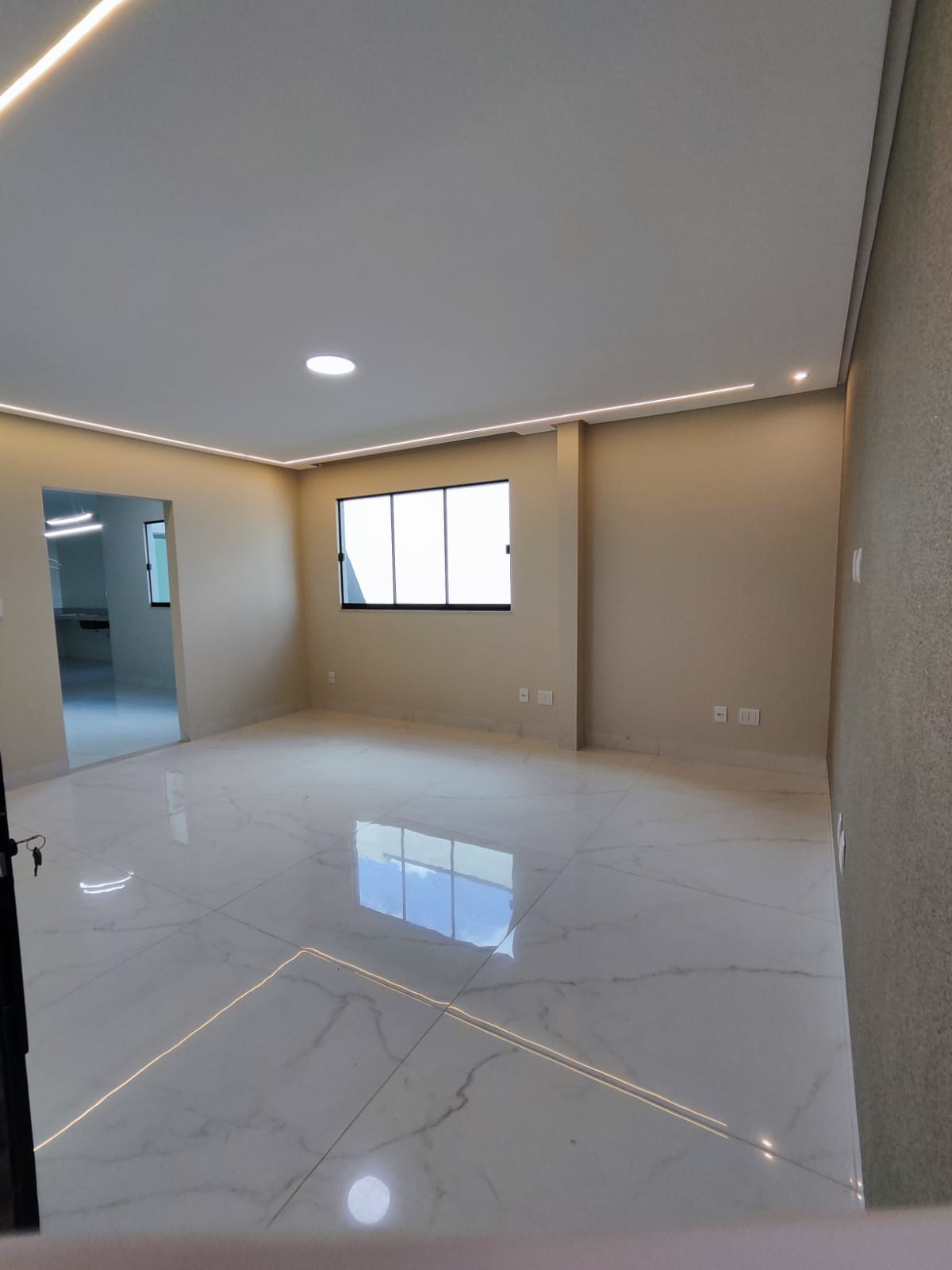 Imagem Casa com 3 Quartos à Venda, 245 m²em Vila Concórdia - Goiânia Imagem Casa com 3 Quartos à Venda, 245 m²em Vila Concórdia - Goiânia