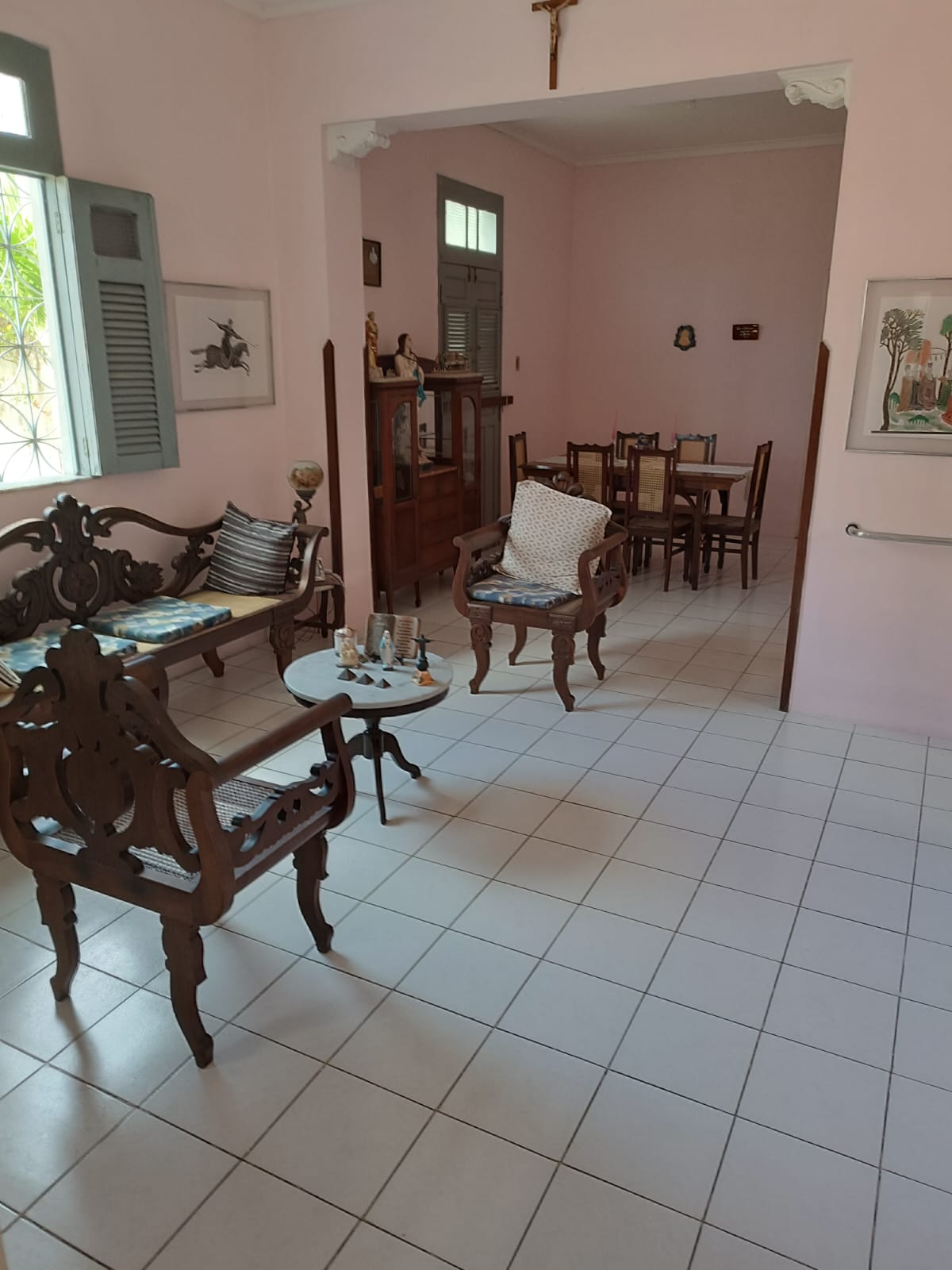 Imagem Casa com 3 Quartos à Venda, 493 m² em Farias Brito - Fortaleza Imagem Casa com 3 Quartos à Venda, 493 m² em Farias Brito - Fortaleza