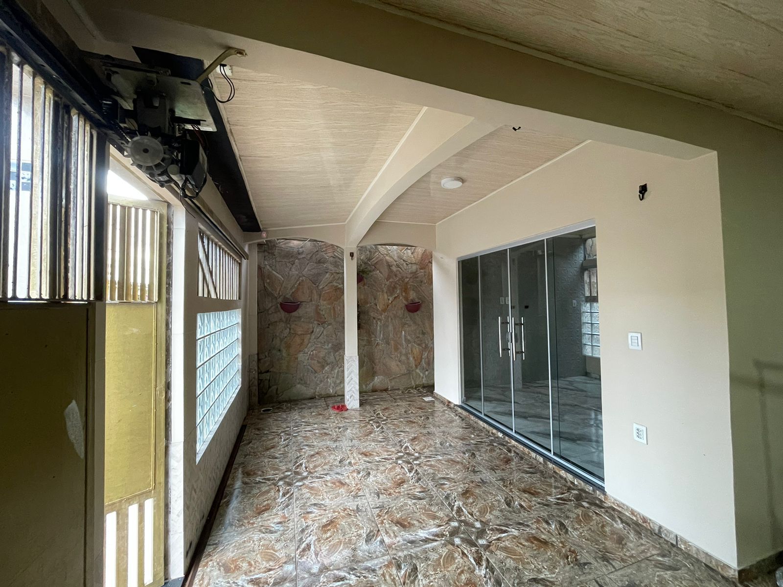Imagem Casa com 3 Quartos à Venda, 190 m²em Cidade Nova - Ananindeua Imagem Casa com 3 Quartos à Venda, 190 m²em Cidade Nova - Ananindeua