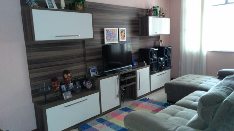 Imagem Casa com 4 Quartos à Venda, 550 m² em Vila Valqueire - Rio de Janeiro