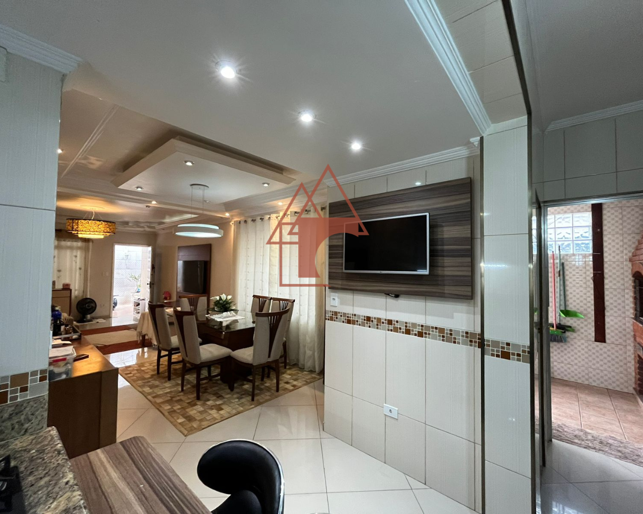 Imagem Casa de Condomínio à Venda, 128 m²em Jardim Casqueiro - Cubatão