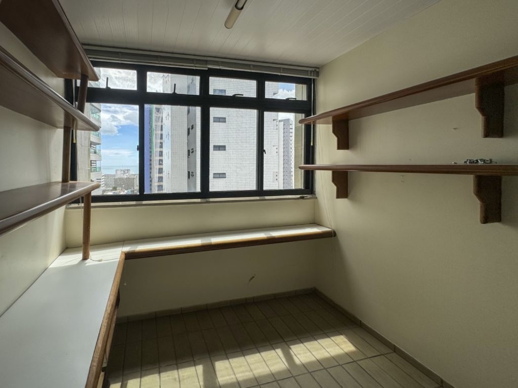 Imagem Apartamento com 4 Quartos à Venda, 215 m²em Meireles - Fortaleza Imagem Apartamento com 4 Quartos à Venda, 215 m²em Meireles - Fortaleza