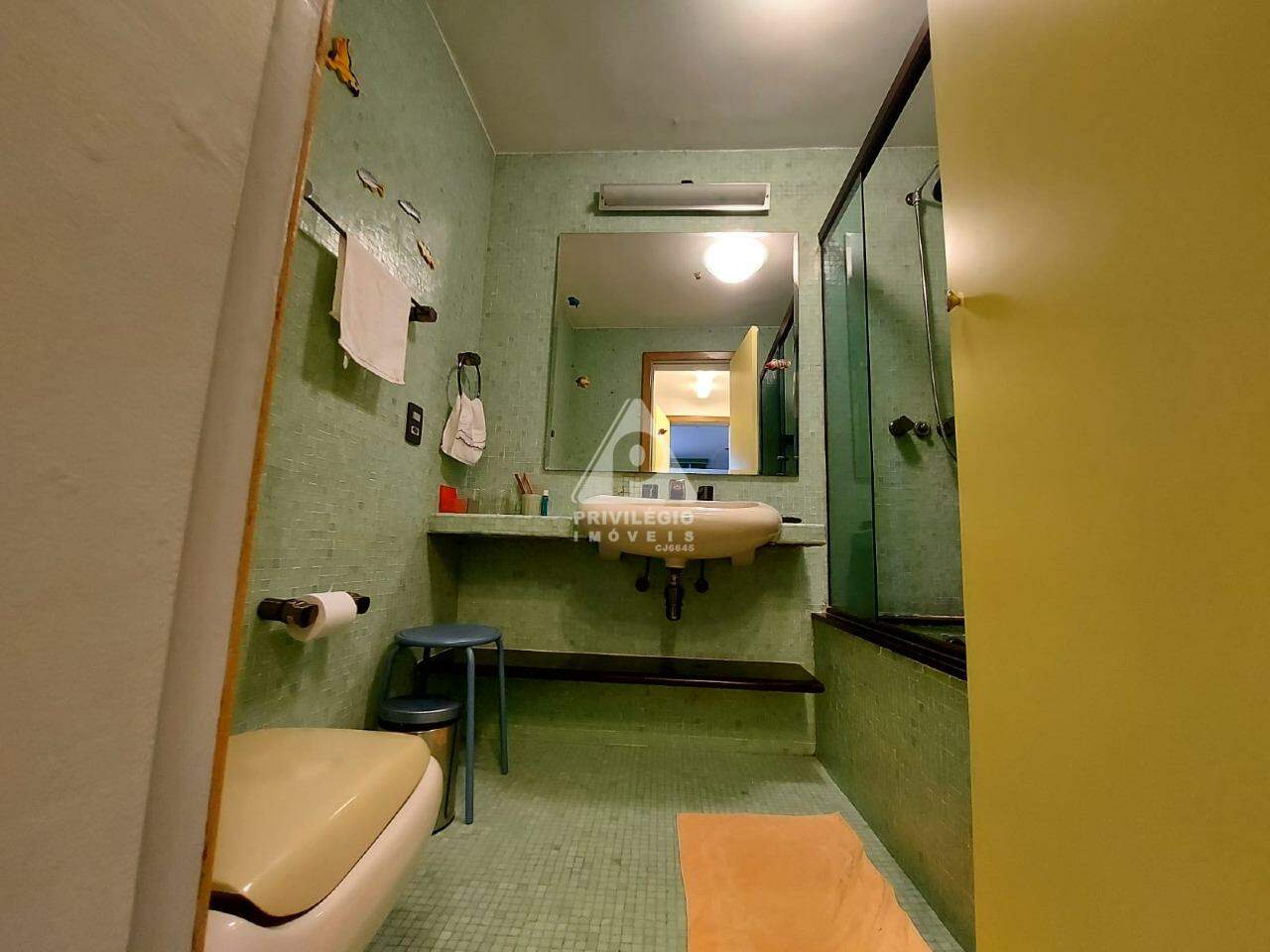 Imagem Cobertura com 4 Quartos à Venda, 338 m²em Copacabana - Rio de Janeiro