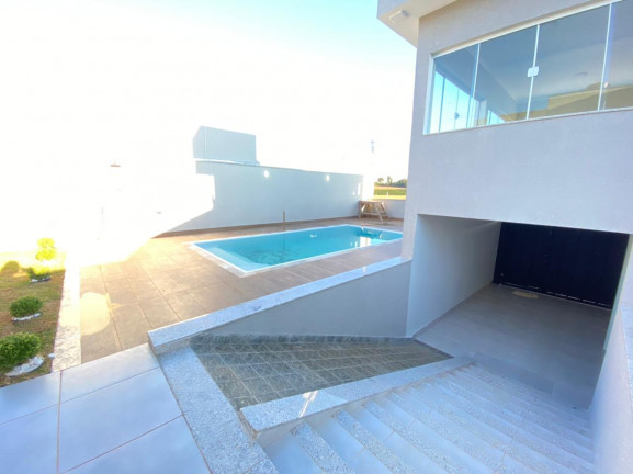 Imagem Casa com 3 Quartos à Venda, 204 m² em Jardim Alvorada - Alfenas Imagem Casa com 3 Quartos à Venda, 204 m² em Jardim Alvorada - Alfenas