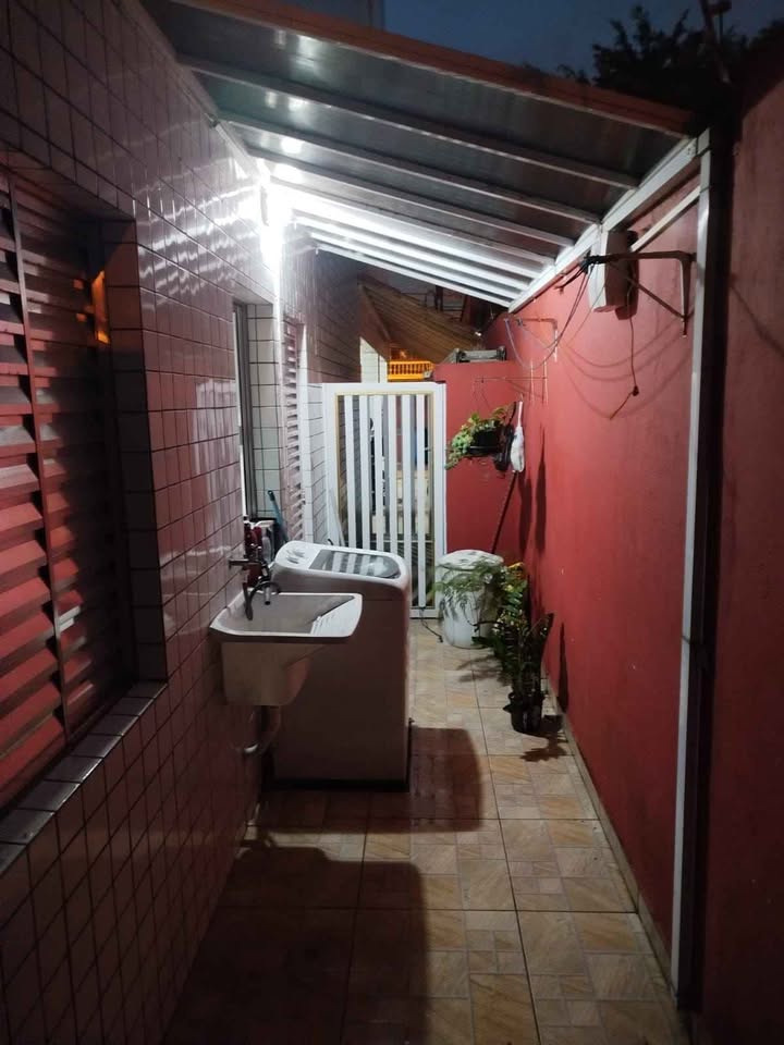 Imagem Apartamento com 2 Quartos à Venda, 60 m²em Parque Continental - São Vicente
