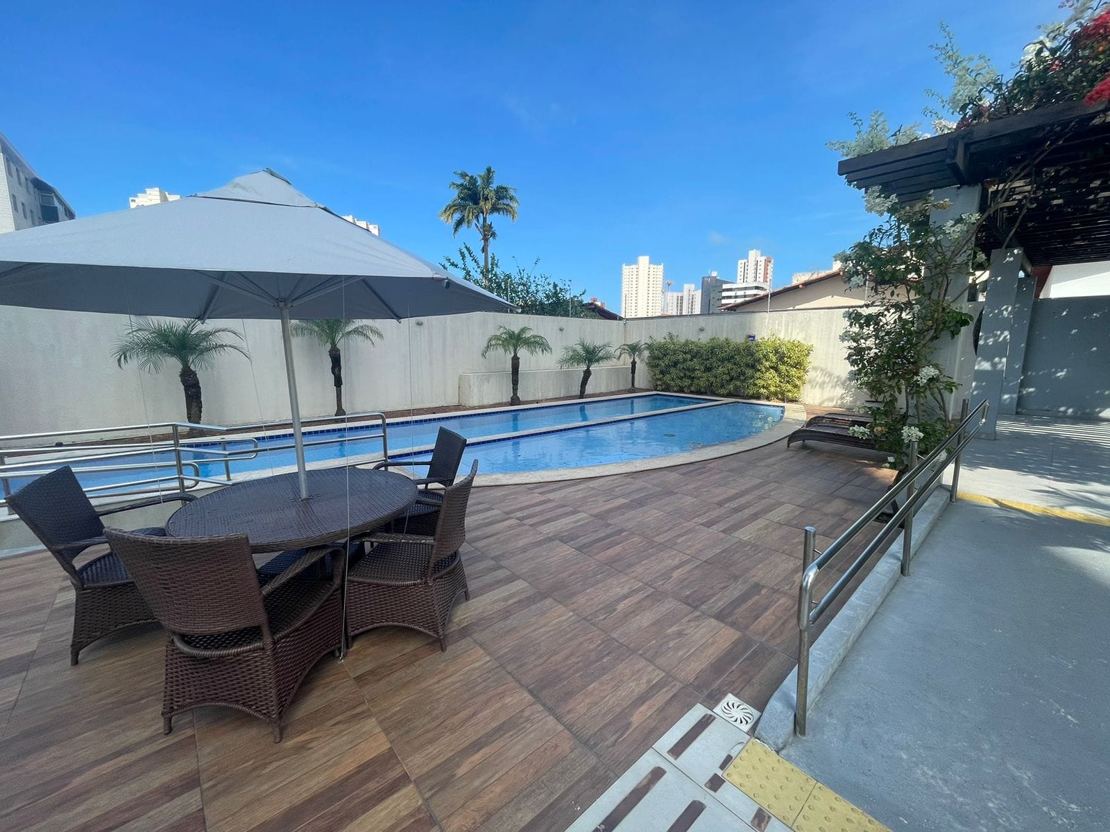 Imagem Apartamento com 3 Quartos à Venda, 98 m²em Capim Macio - Natal Imagem Apartamento com 3 Quartos à Venda, 98 m²em Capim Macio - Natal