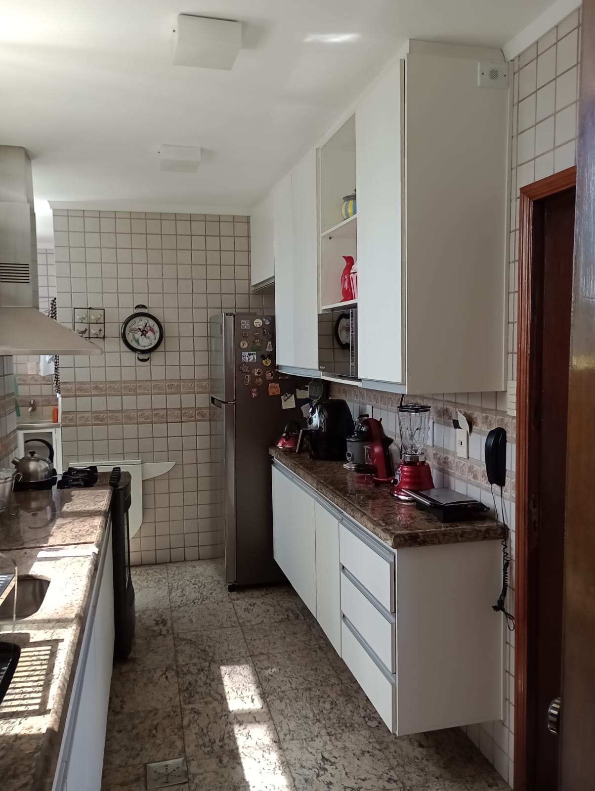 Imagem Apartamento com 3 Quartos à Venda, 278 m²em Batista Campos - Belém