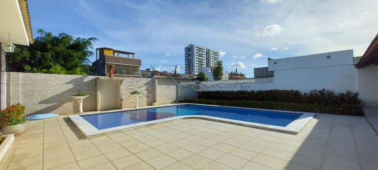 Imagem Casa com 4 Quartos à Venda, 317 m² em Imbiribeira - Recife