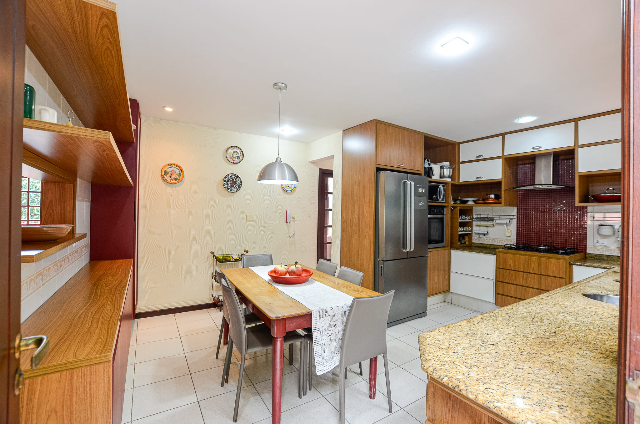 Imagem Casa com 4 Quartos à Venda, 527 m² em Anil - Rio de Janeiro Imagem Casa com 4 Quartos à Venda, 527 m² em Anil - Rio de Janeiro