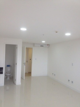 Imagem Sala Comercial à Venda, 29 m² em Caminho das Árvores - Salvador
