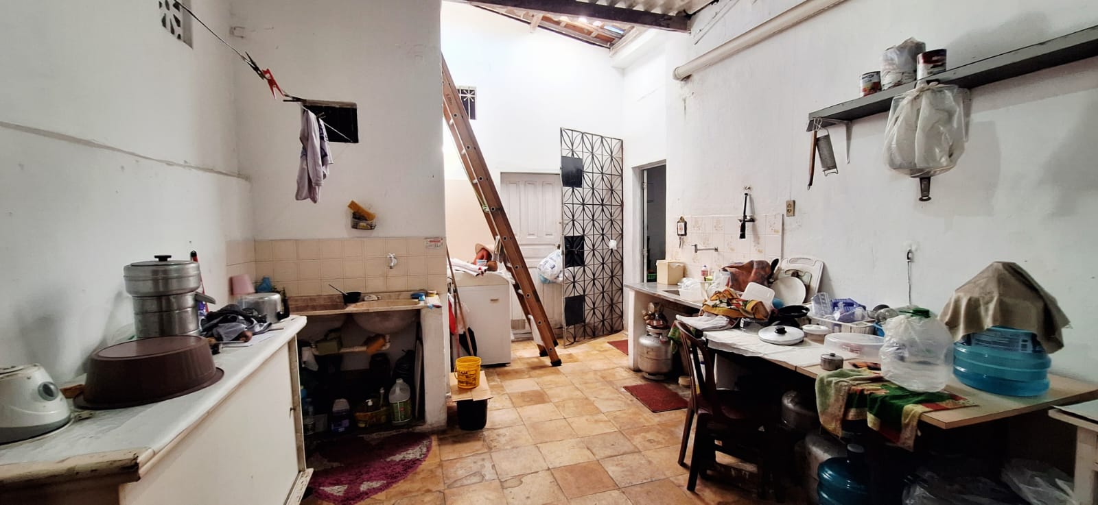 Imagem Casa com 3 Quartos à Venda, 320 m² em Varjota - Fortaleza